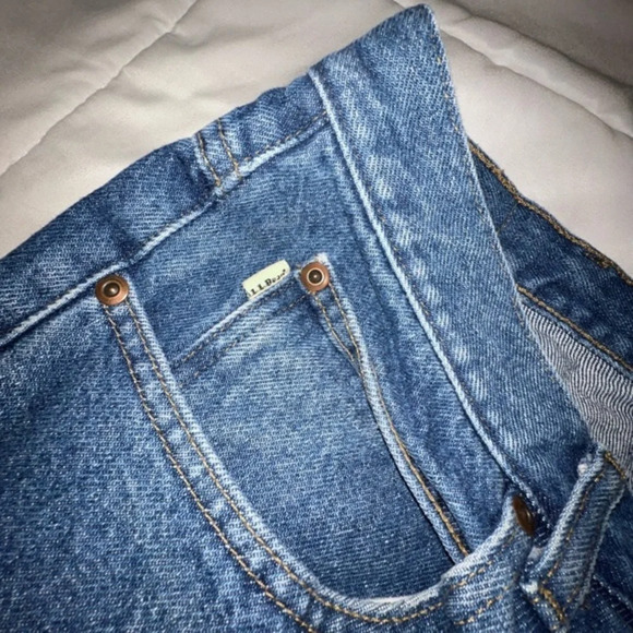 L.L. Bean Jeans classic straight Denim Pants 42 x 29 - Picture 9 of 10